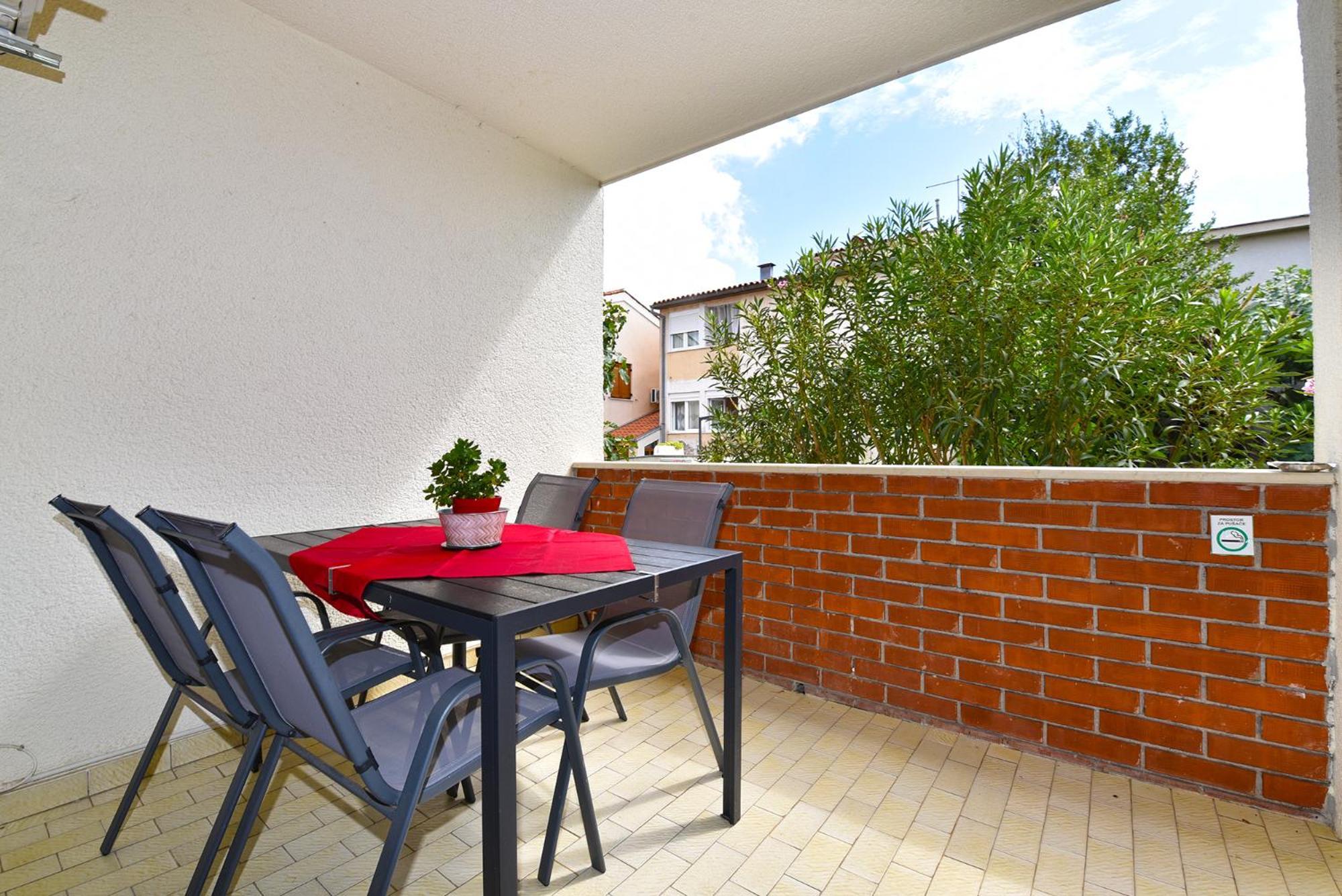 Apartment Zeljko 34 Pula Bagian luar foto